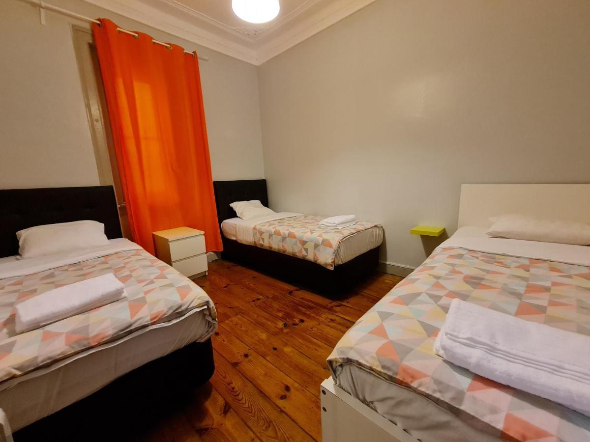 Shangri-La Hostel Anjos Лиссабон Экстерьер фото