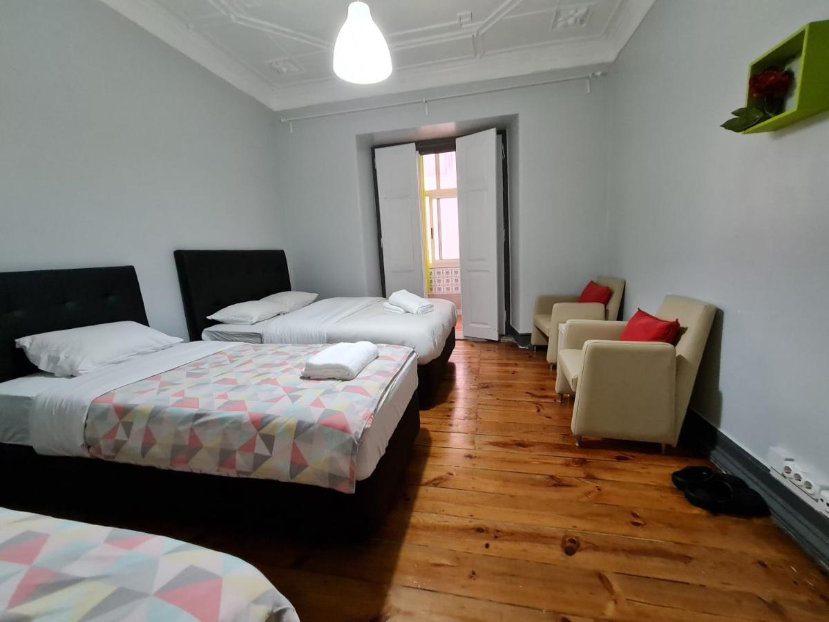 Shangri-La Hostel Anjos Лиссабон Экстерьер фото