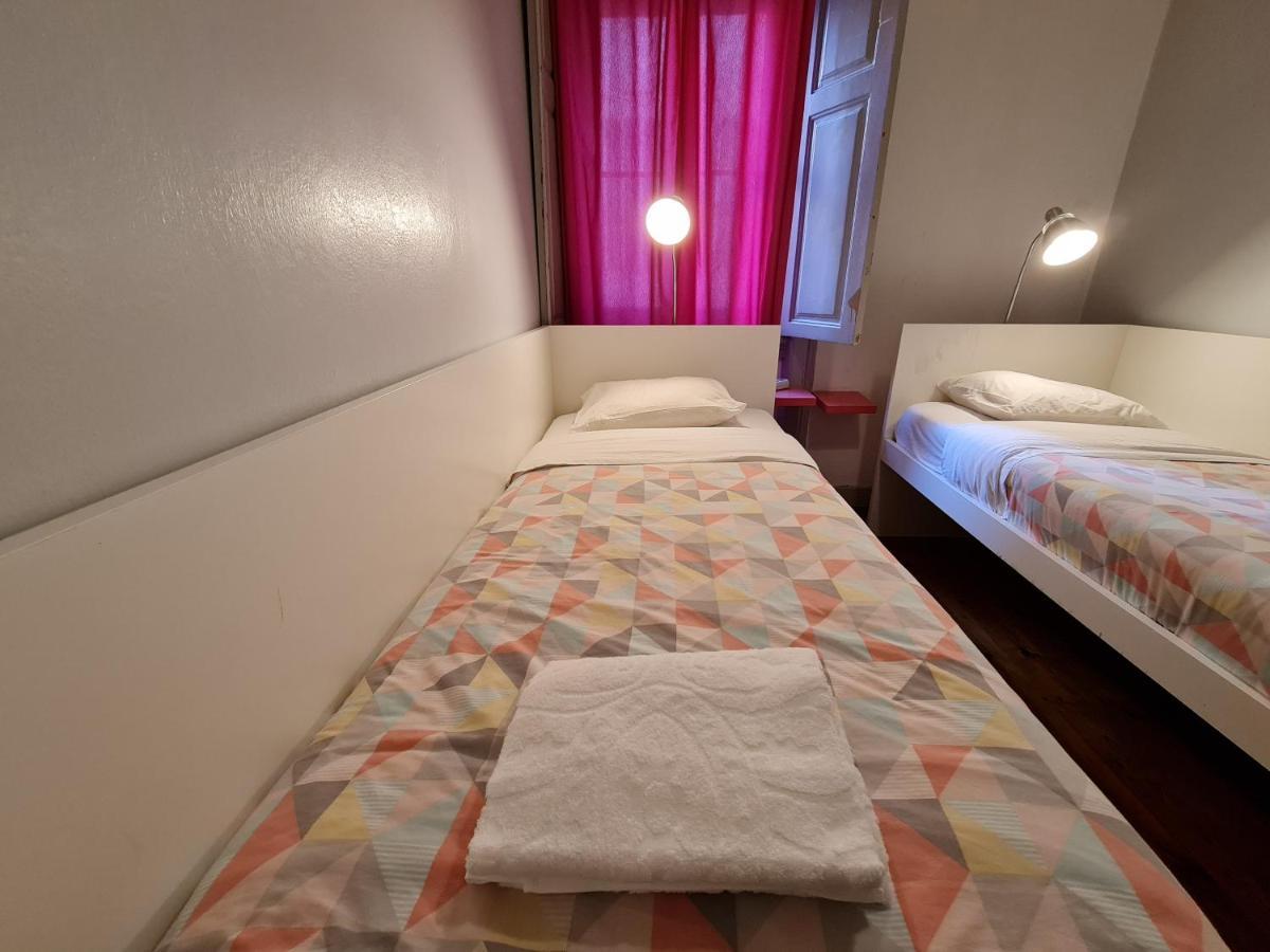 Shangri-La Hostel Anjos Лиссабон Экстерьер фото