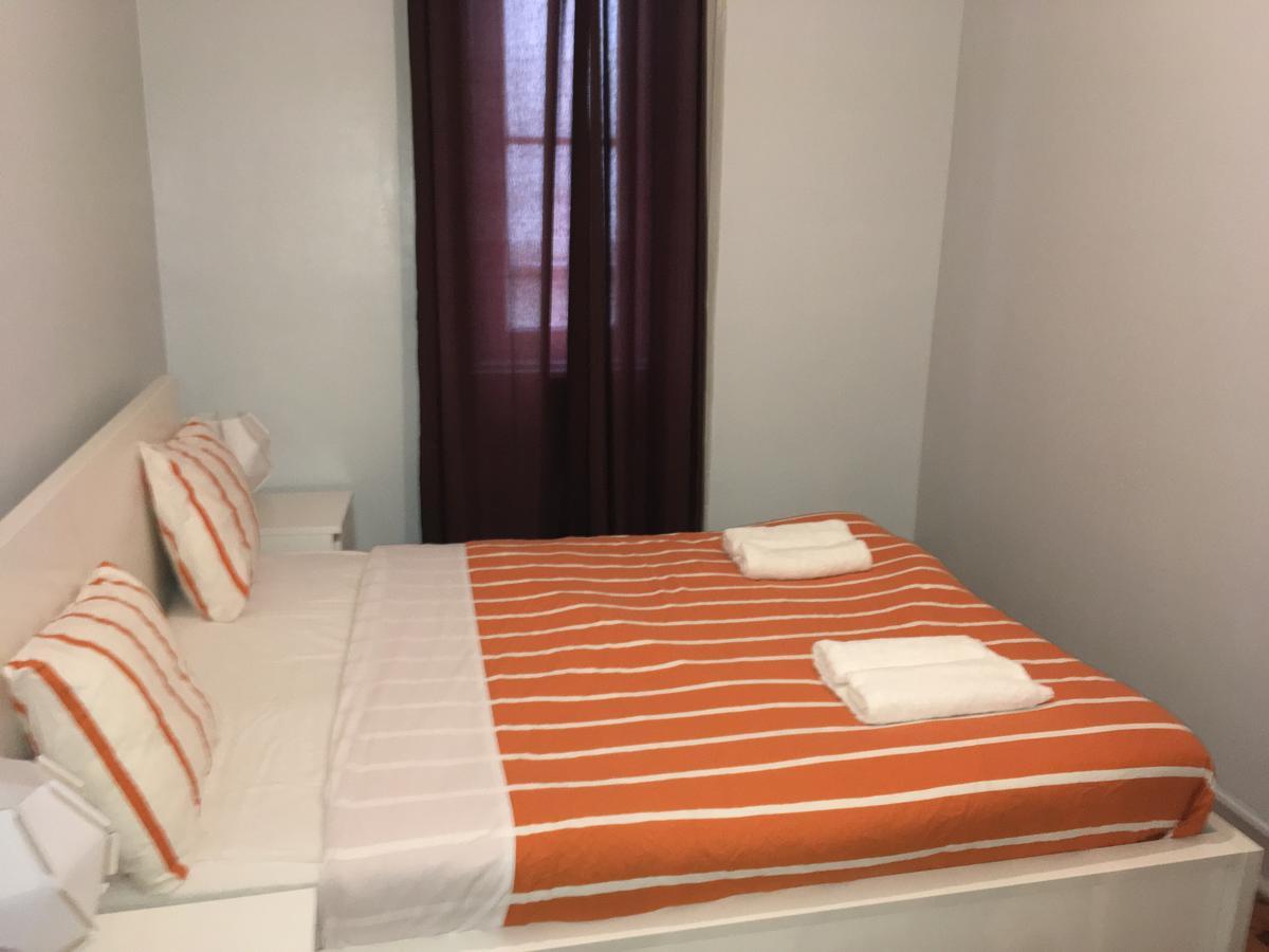 Shangri-La Hostel Anjos Лиссабон Экстерьер фото